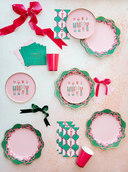 ‘Tis the Season to Throw Parties: Our Top 8 Favorite Holiday Themes: Chic Christmas!