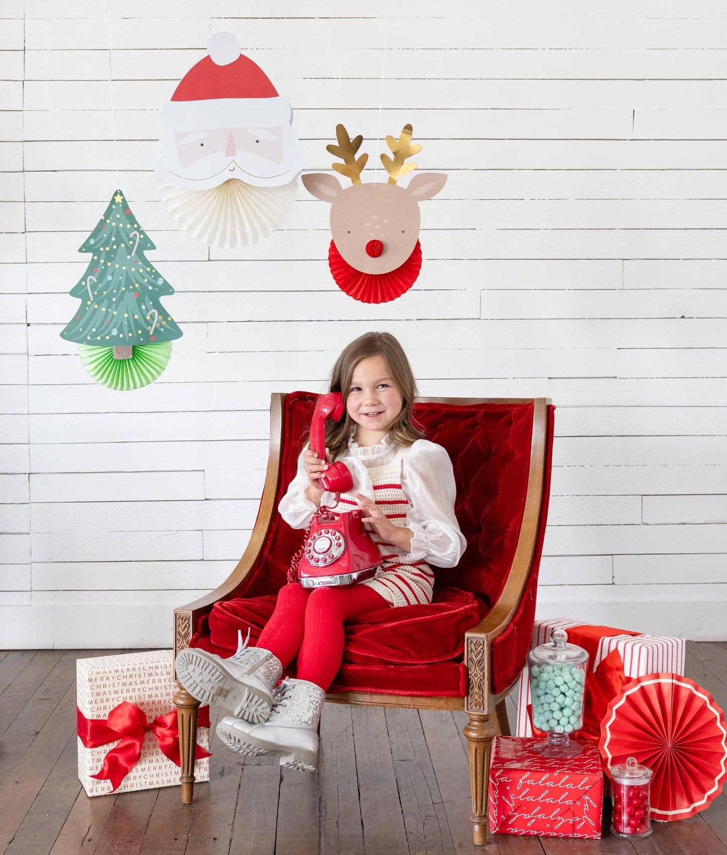 Christmas Fan Wall Decor Set