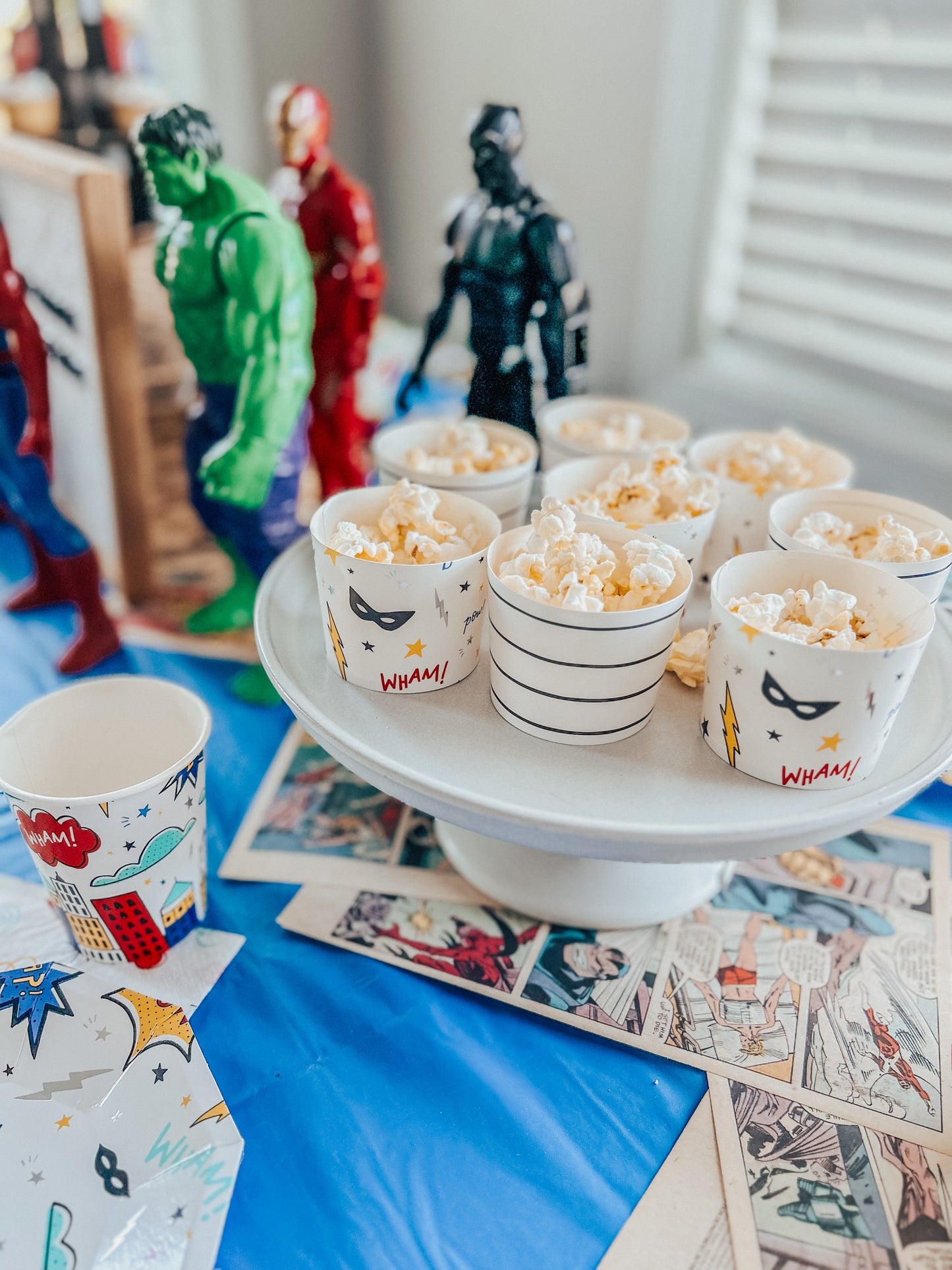 Superhero Cupcake Decorating Set