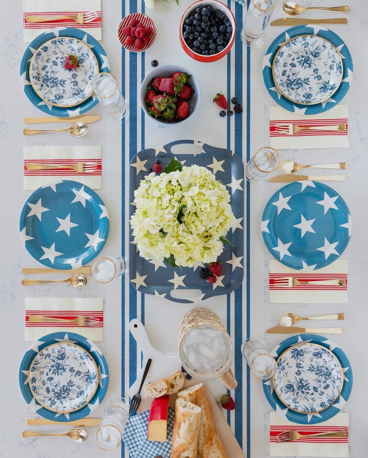 Hamptons Navy Star Paper Plate