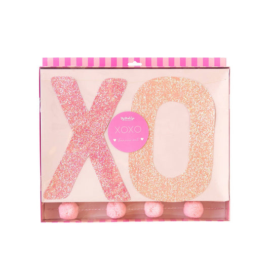 Oversized XOXO Glitter Banner Set