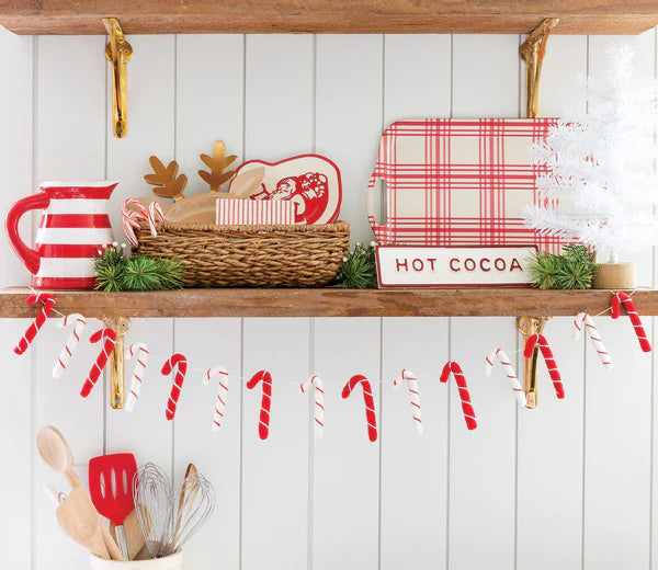 ‘Tis the Season to Throw Parties: Our Top 8 Favorite Holiday Themes: Candy Lane!